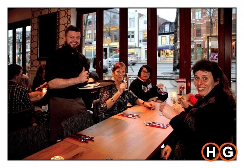 Grand Cafe Groningen organiseert 3 gangen menu voor de vrijwilligers van de Voedselbank