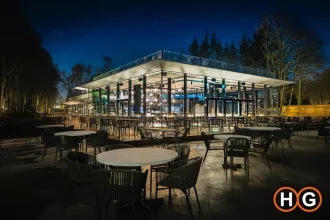 Modern Paviljoen aan het Paterswoldsemeer