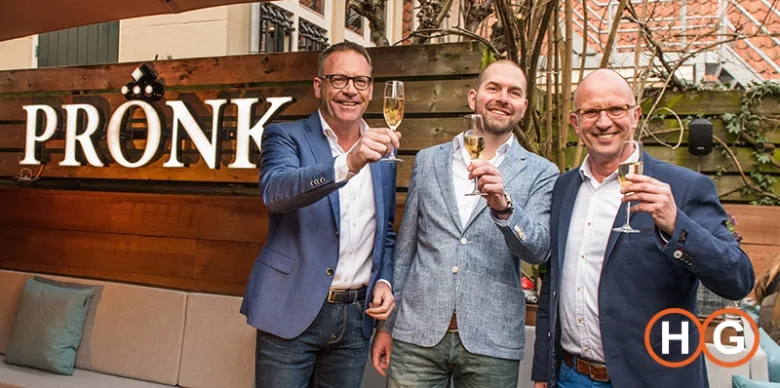 Gronings ‘juweel’ geopend: Stad- en terrascafé Pronk