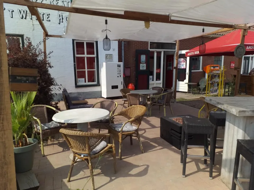 Cafe Restaurant Het Witte Hoes