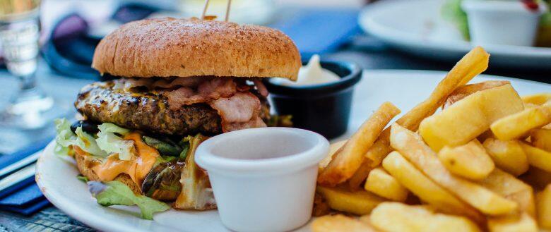 Snackbar van de toekomst en Brasserie de Kastanjehoeve hebben de handen ineen geslagen