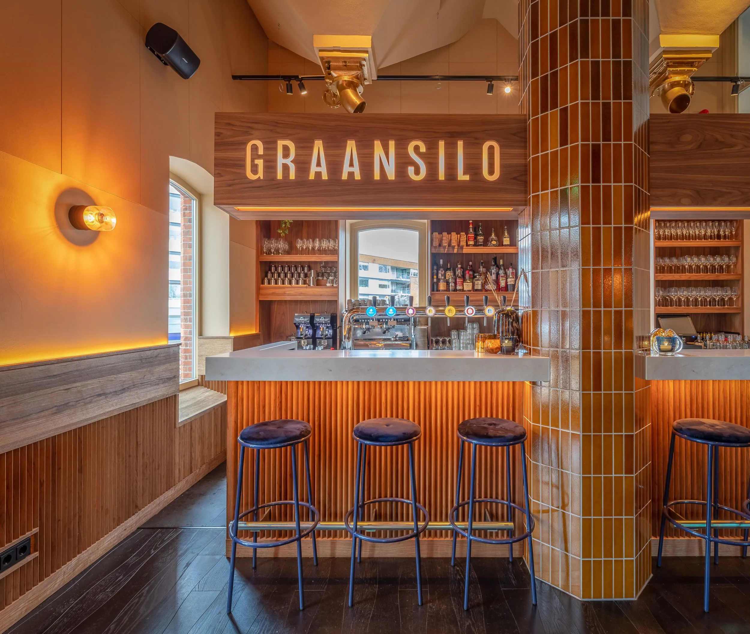 Graansilo Eten & Drinken