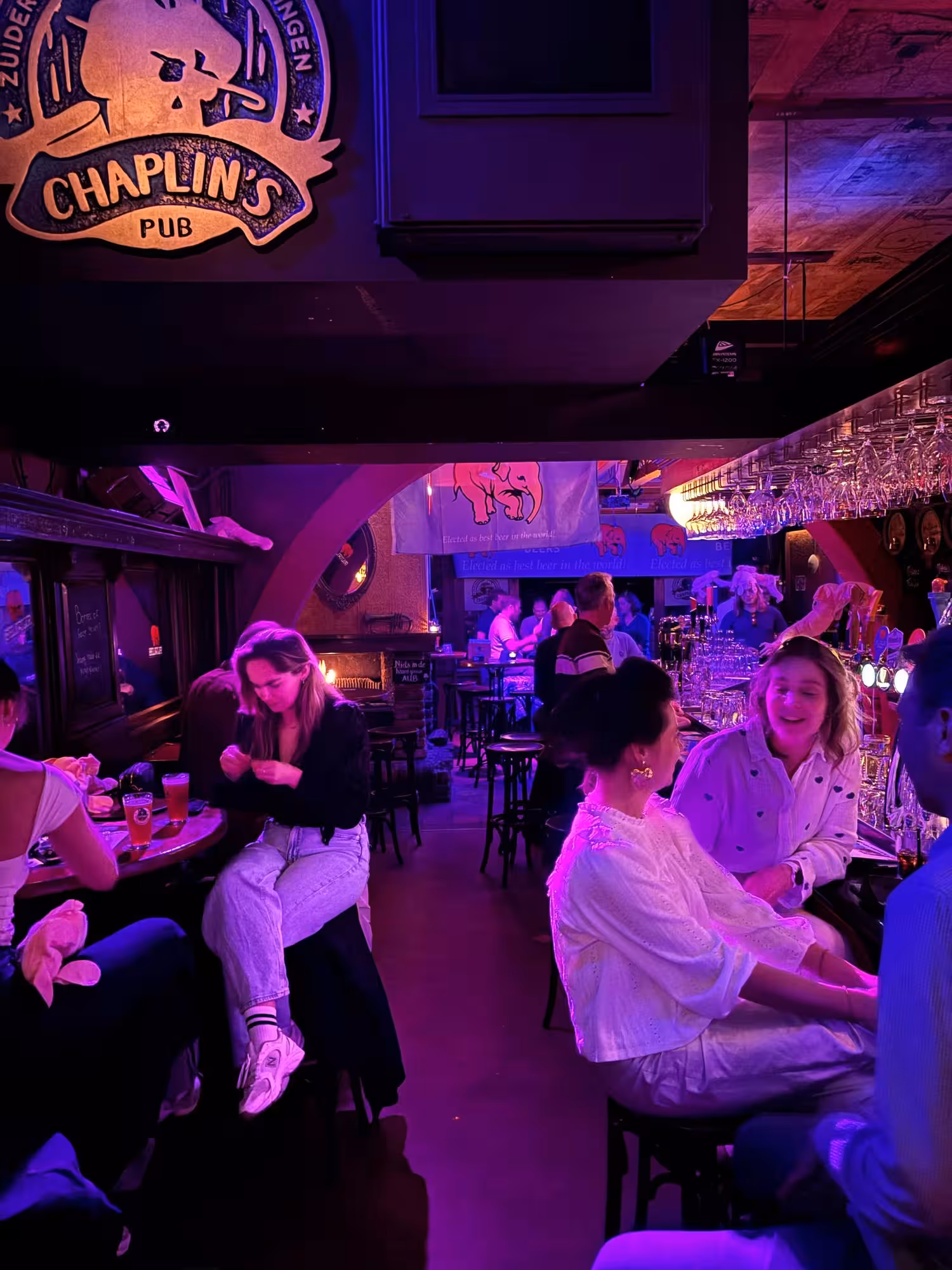 Chaplin&rsquo;s Pub